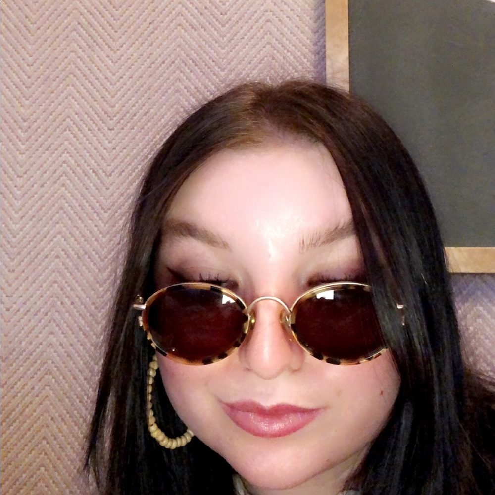 Meet your Posher, Adelaide